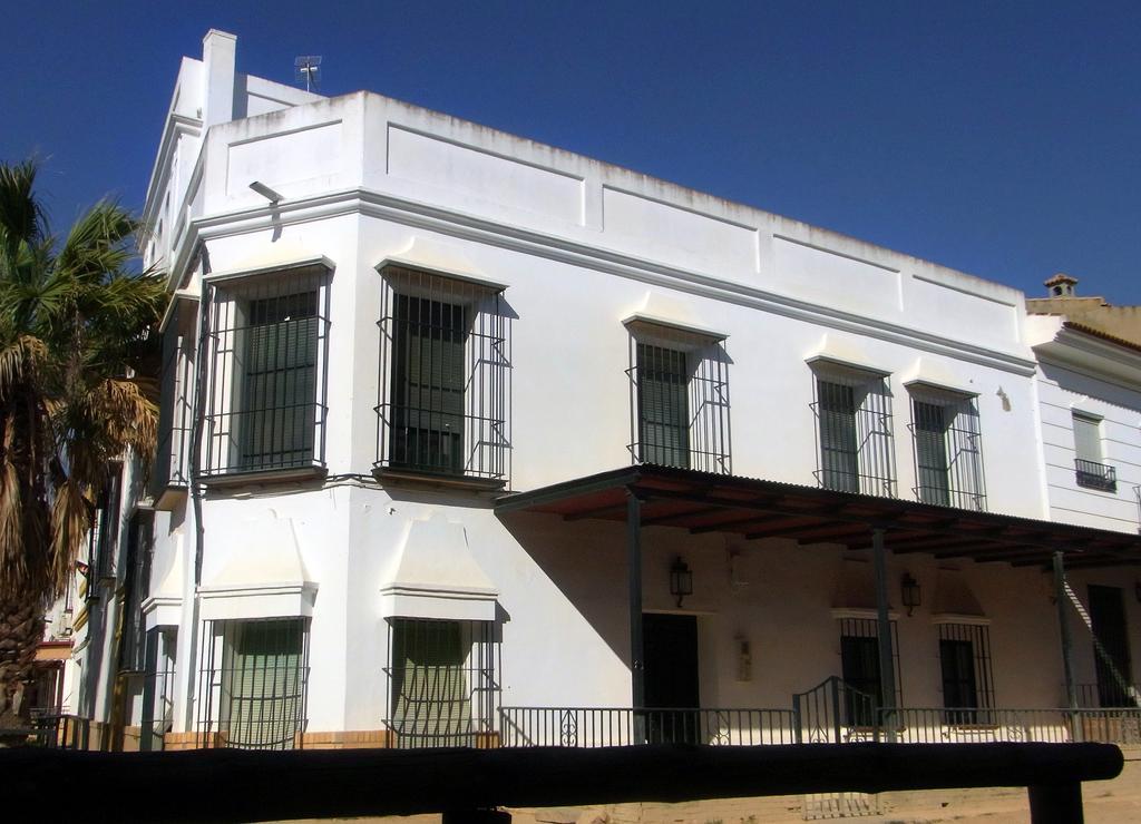 Apartamentos Peregrinos El Rocio Exterior photo