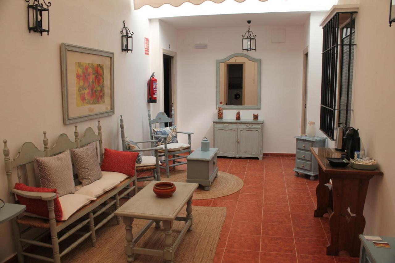 Apartamentos Peregrinos El Rocio Exterior photo